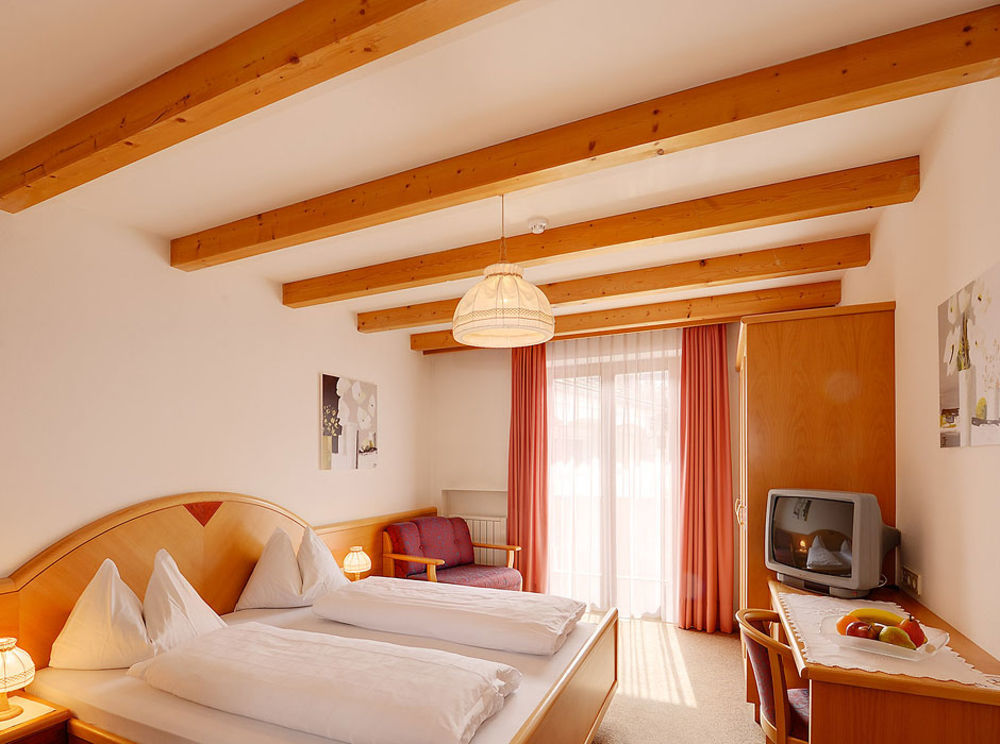 Hotel Goldene Rose Monguelfo-Tesido / Welsberg-Taisten Ngoại thất bức ảnh